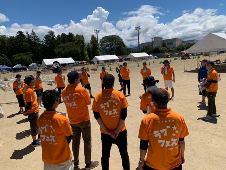 LINE_ALBUM_202385_230807_377_R